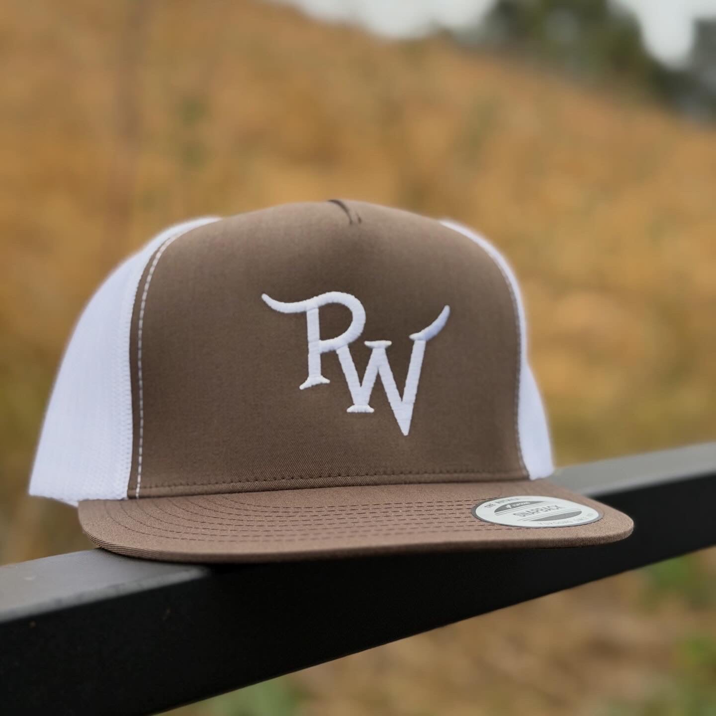 RW CLASSIC TRUCKER - BROWN/ WHITE