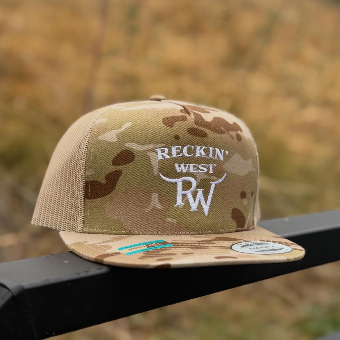 RW CLASSIC TRUCKER - MULTICAM ARID/ TAN